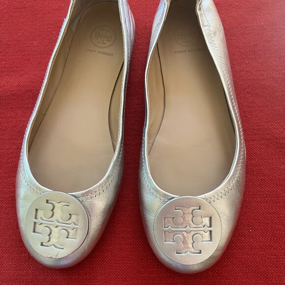 Tory Burch Silver Metallic Flats - Picture 2 of 7